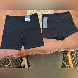NWT Women's Black Bike Shorts